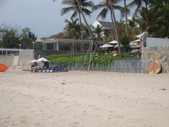 Sun loungers at Capenidhra Hotel