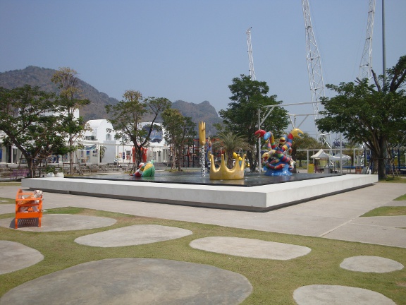 the main Theme Park area