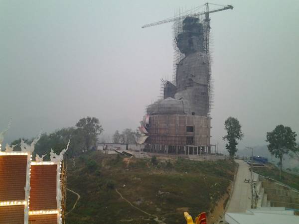 Buddha statue being built
