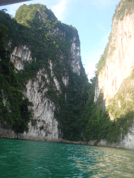 Limestone karsts everywhere - beautiful.