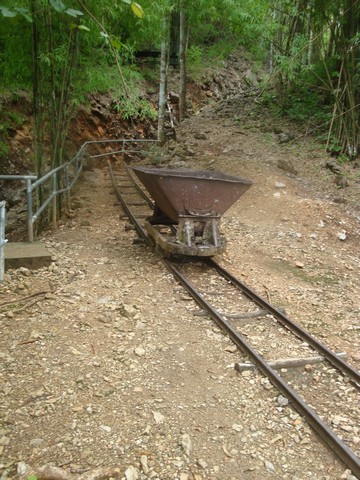 Display at one of the viewpoints