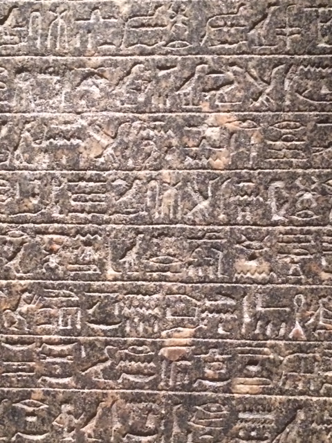 Hieroglyfejä.JPG