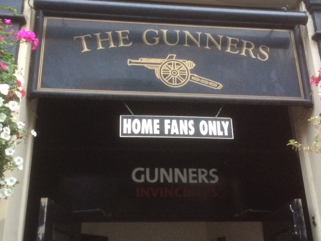 Gunners pub.JPG