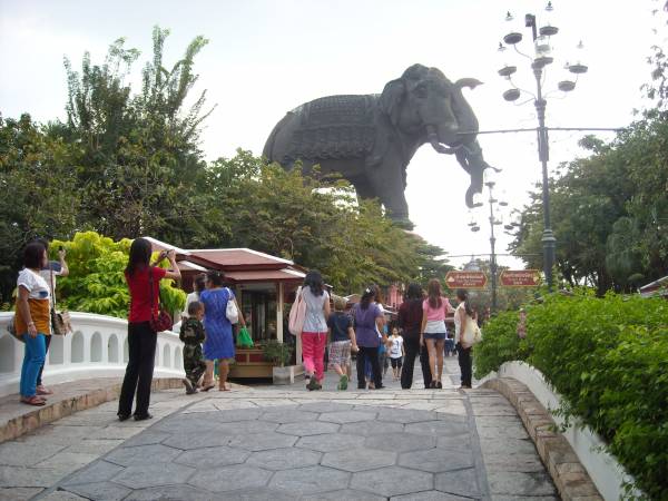 Erawan Museum 4