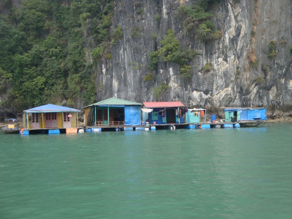On the way we passed a floating fishing village