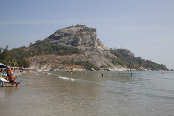 what khao takiab  (หาดเขาตะเกียบหัวหิน)