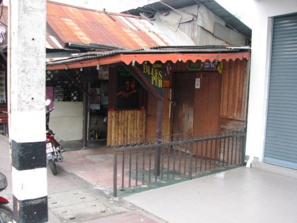 Yer little blues pub.JPG