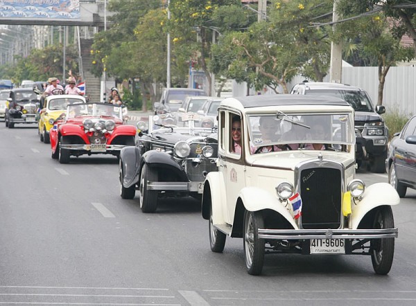 vintage-car-(21).jpg