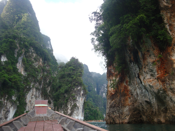 Limestone karsts everywhere - beautiful.