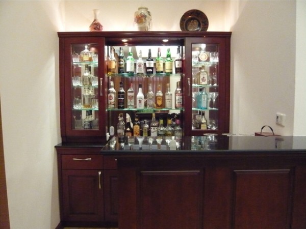 Bar2.JPG
