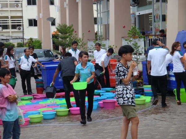 Buckets and bowls of iced water were prepared
