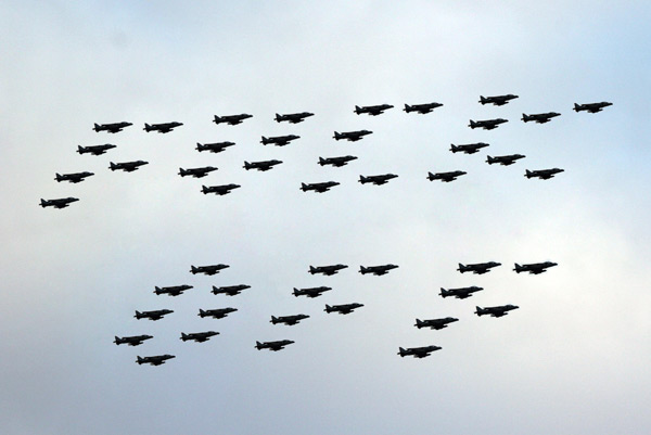 Harrier fly past..jpg