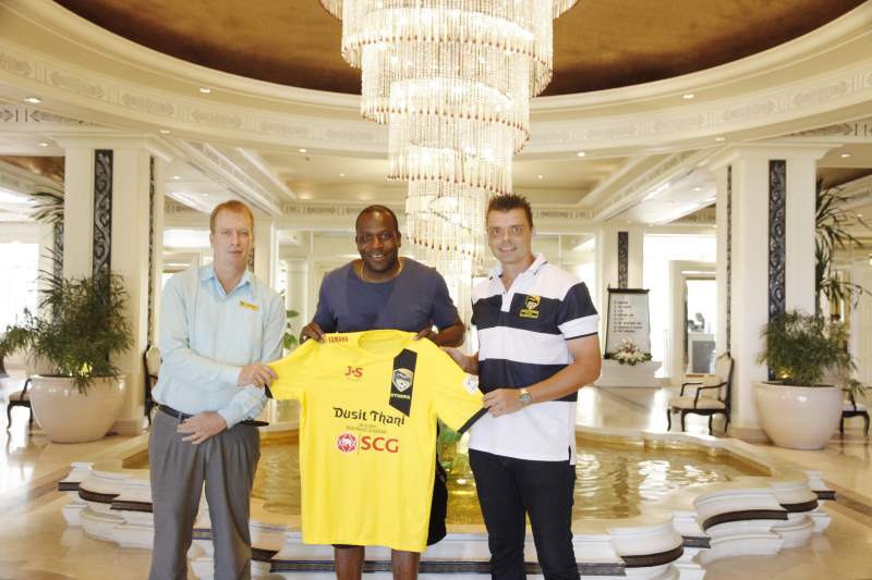 Stanley Menzo with Coach Steve & Jon.jpg