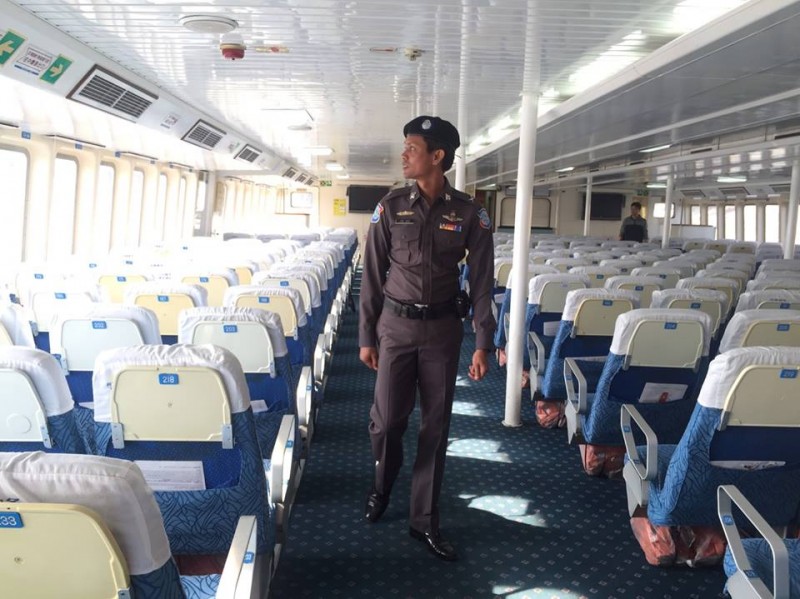 police06.jpg