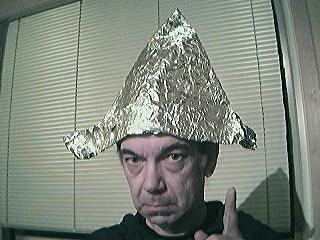 Tin_foil_hat_2.jpg