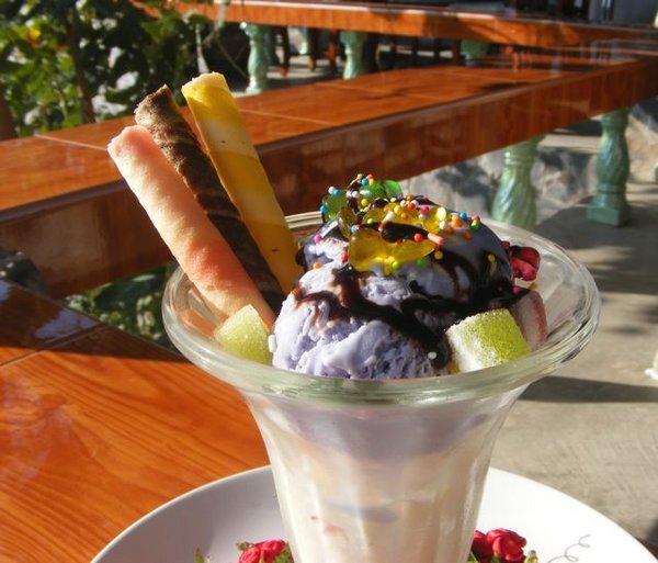 sundae.jpg
