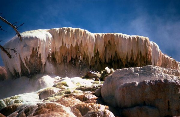 Mamouth Hot Springs (Medium).jpg