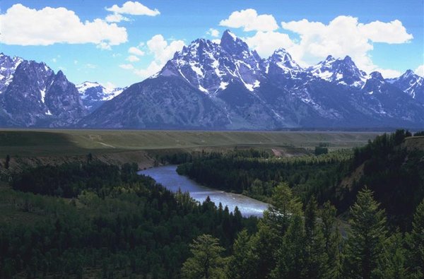 Tetons Snake River (Medium).jpg