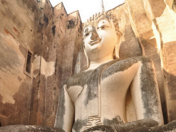 He's about 20 metres high.