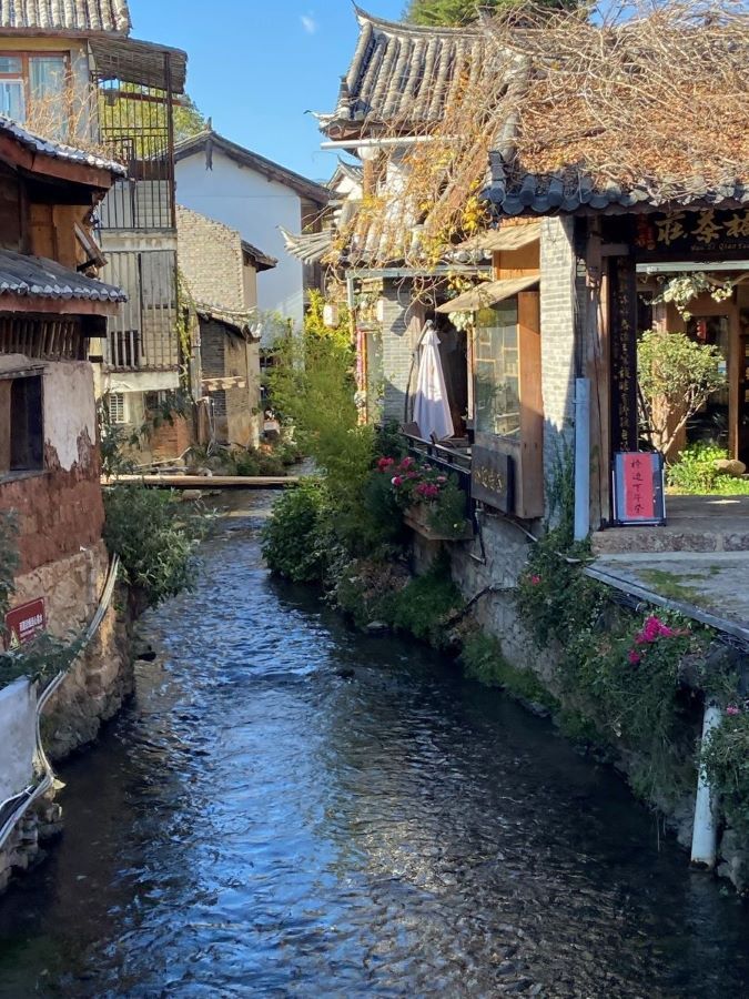 Lijiang ancient town 5.jpg