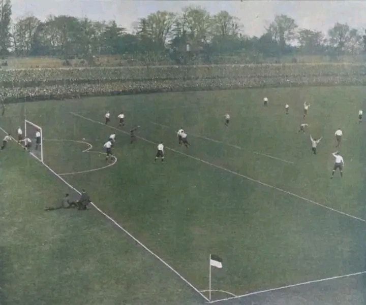 1902.jpg