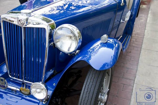 retro-cars-12.jpg