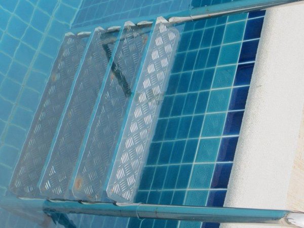 Swimming pool steps.JPG