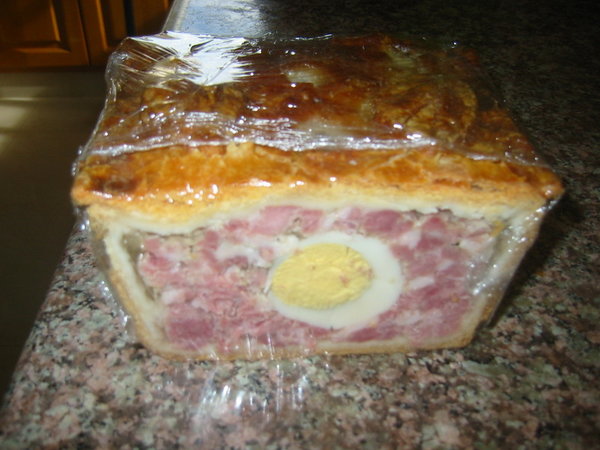 Gala pie1.jpg
