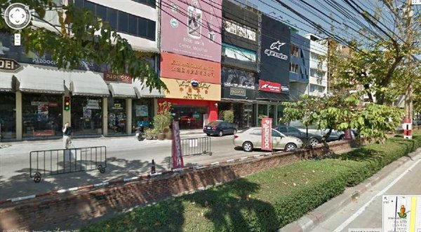 Paddock - Google streetview (Medium).JPG