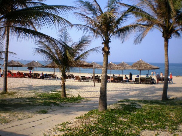 Hoi An china beach.JPG