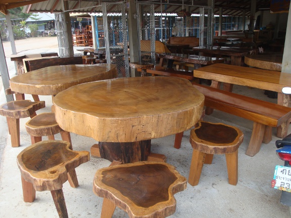Wooden furniture is the other speciality of this market.